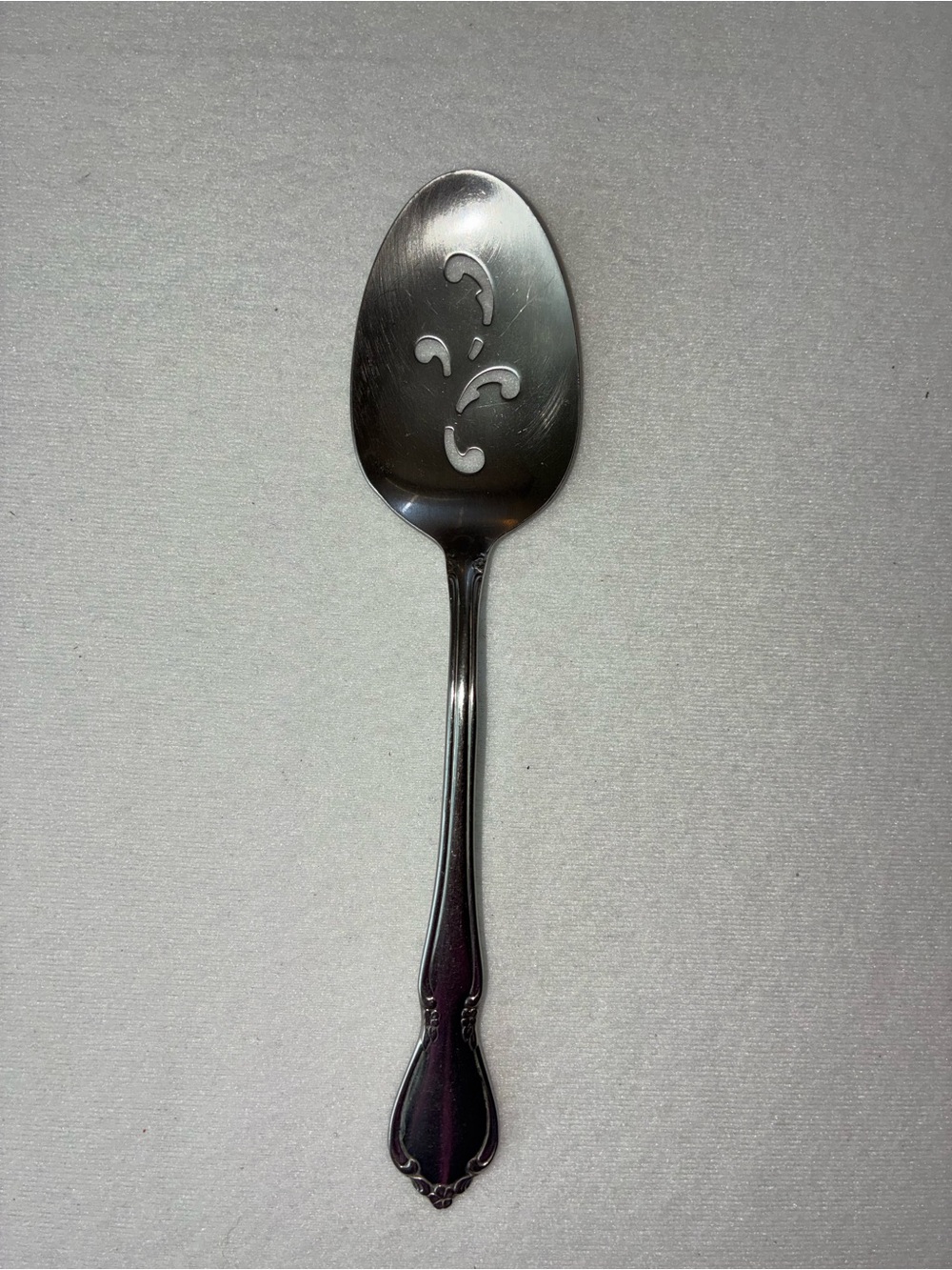 Oneida Chateau stainless steel serving spoon